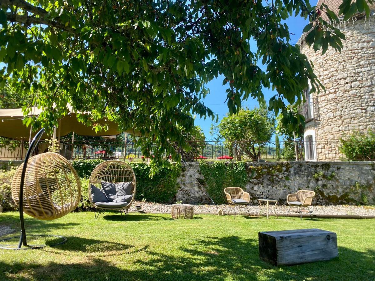 Hotel Domaine de Suzel Vignieu Exterior foto